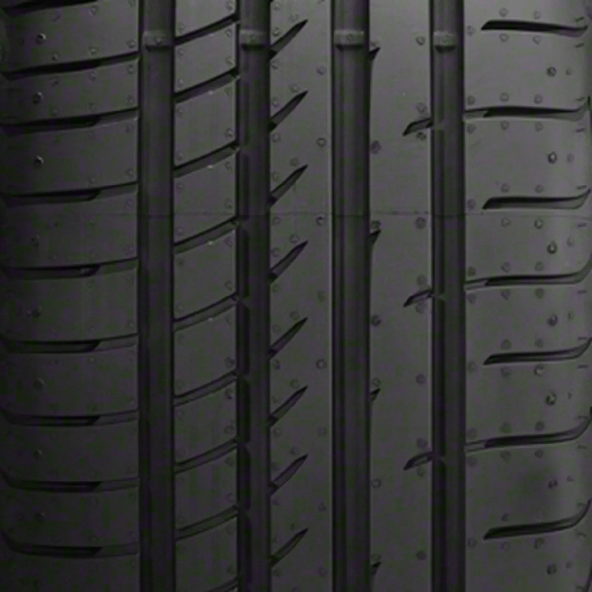 Goodyear Eagle F1 Asymmetric 2 UHP Summer 235/40ZR19 92Y Passenger Tire