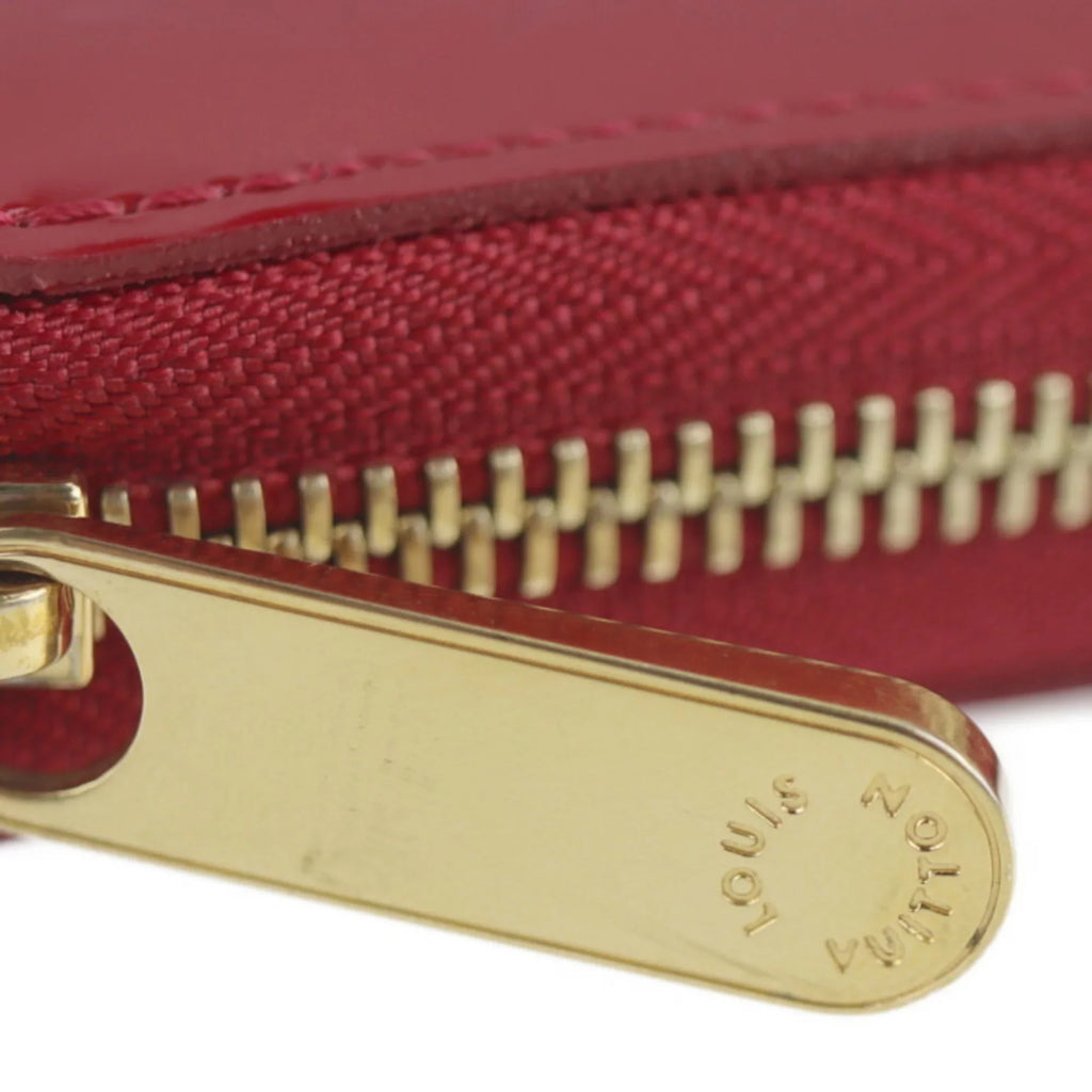 Pre-Owned LOUIS VUITTON Louis Vuitton Zippy Wallet Long M90200 Monogram Vernis Surise Red Round Zipper Zip Gold Metal Fittings (Good)