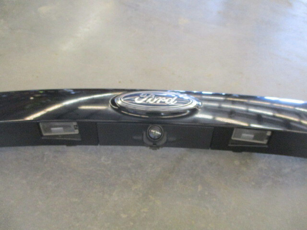 Pre-Owned 17 18 19  Escape Back Up Rear View Camera OEM LKQ (Good)