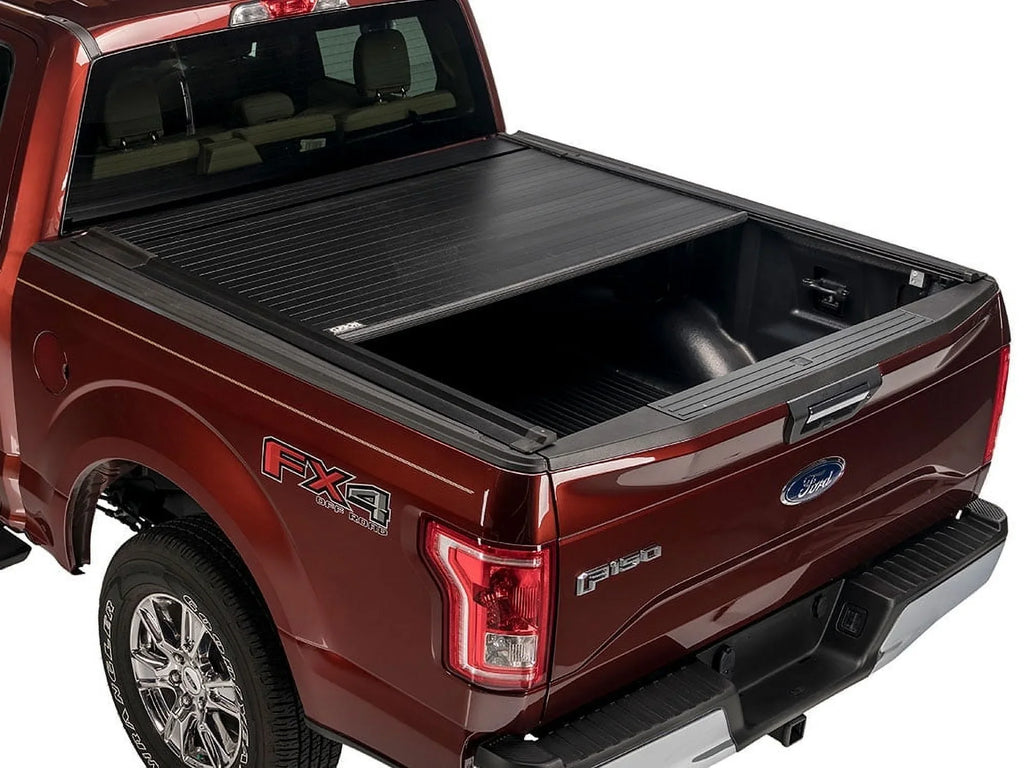 Gator by RealTruck Recoil Retractable Truck Bed Tonneau wrap | G30373 | suitable with 2015 - 2020  F-150 5' 7" Bed (67.1")