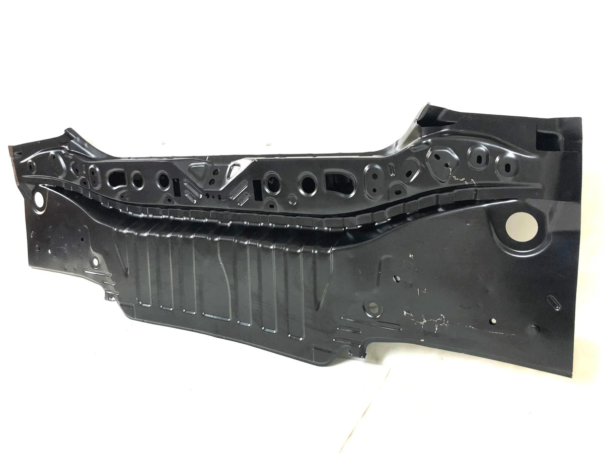 2018 2019 2020 2021 2022 matching with  Camry Rear Trunk Body Lower Panel