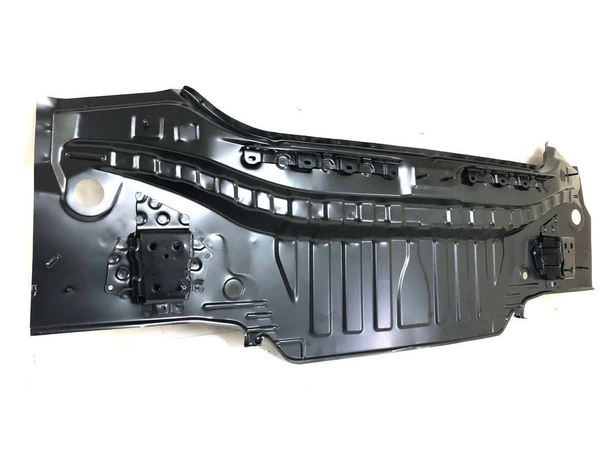 2018 2019 2020 2021 2022 matching with  Camry Rear Trunk Body Lower Panel