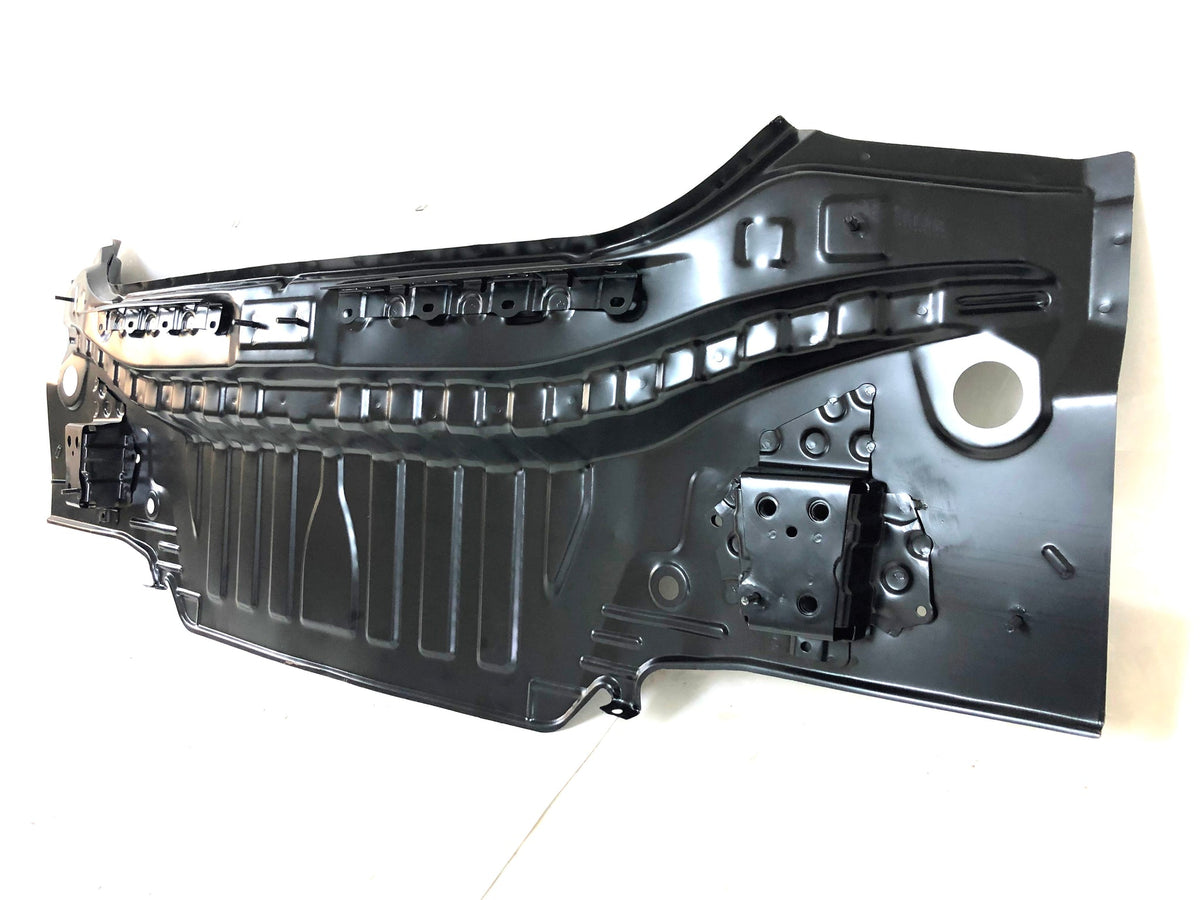 2018 2019 2020 2021 2022 matching with  Camry Rear Trunk Body Lower Panel